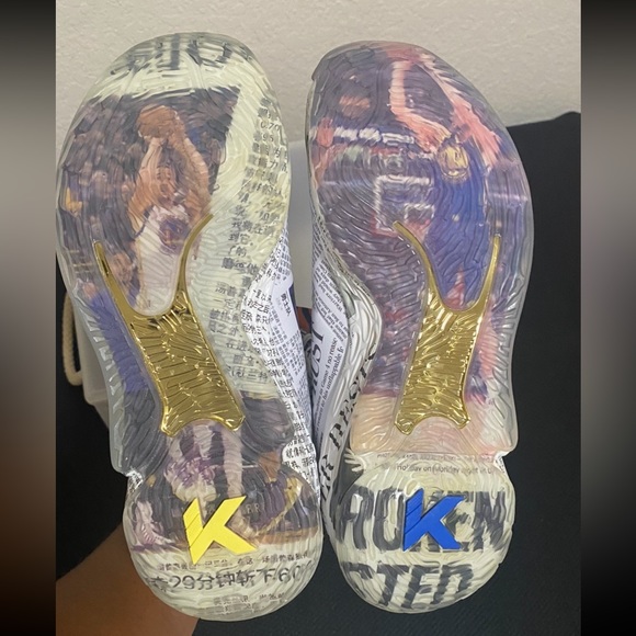 Brand New Mens Anta Klay Thompson KT4 East Bay Times NewsPaper sz 7 - Picture 5 of 11